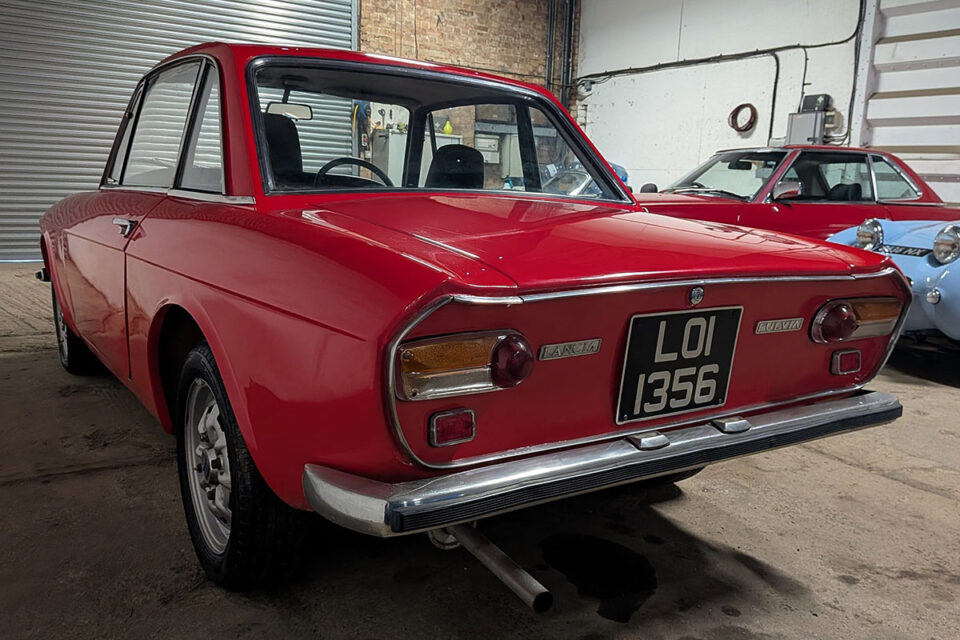 並行輸入中古車 Vol.720|ランチャ フルヴィア 1300S(Lancia Fulvia 1300S)1976