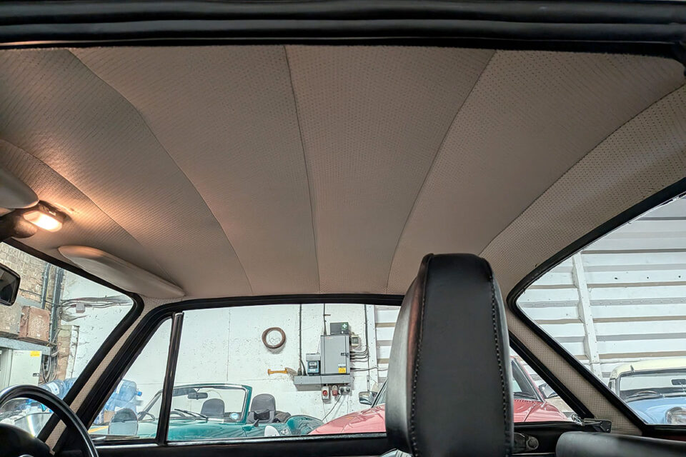 並行輸入中古車 Vol.720|ランチャ フルヴィア 1300S(Lancia Fulvia 1300S)1976